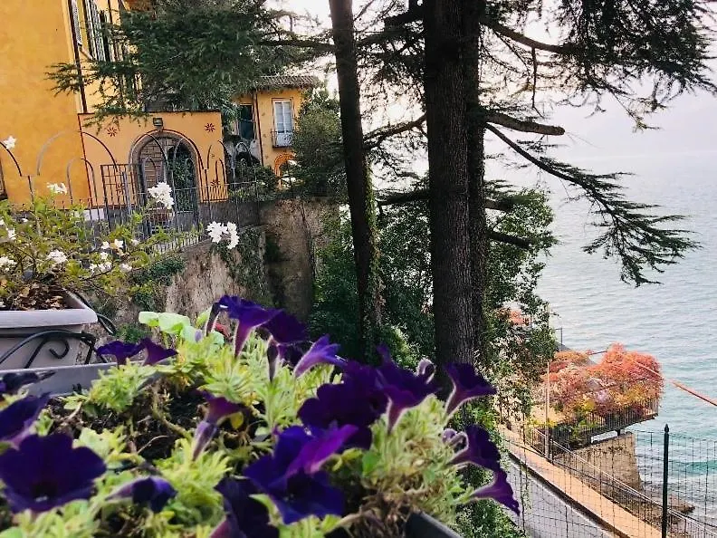 Rosa Dei Venti - Lake View Apartments & Suites ベッラーノ