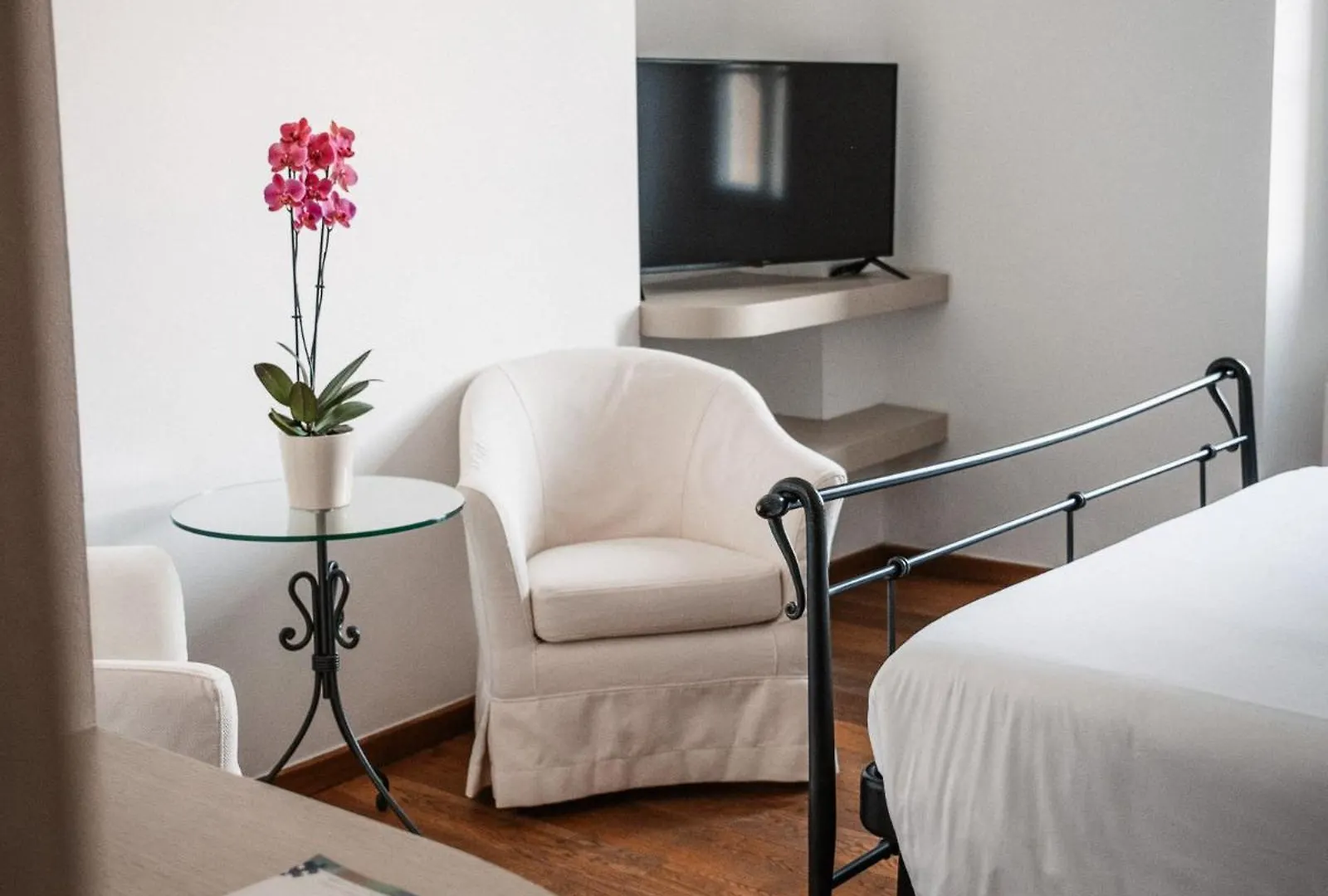 Rosa Dei Venti - Lake View Apartments & Suites ベッラーノ 0*,  イタリア