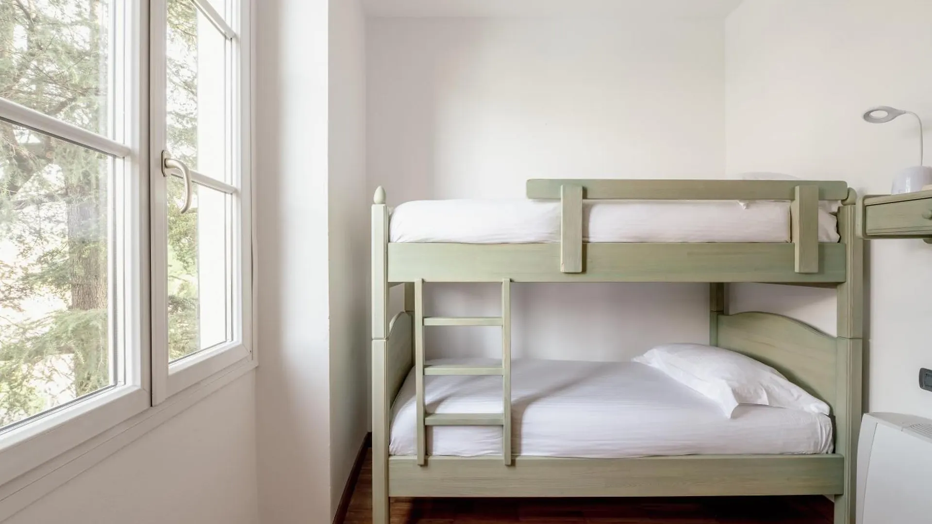 Rosa Dei Venti - Lake View Apartments & Suites ベッラーノ