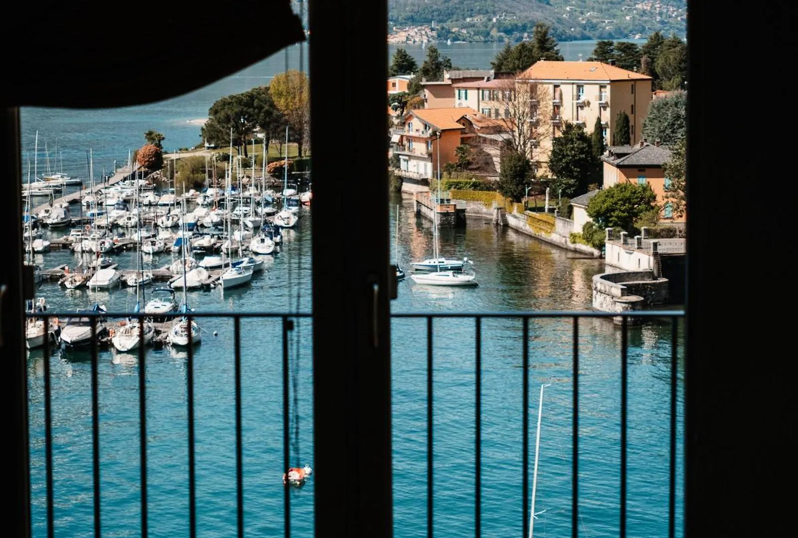 Rosa Dei Venti - Lake View Apartments & Suites ベッラーノ